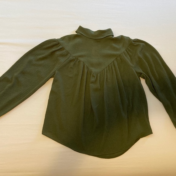 NWT RW&Co Long-sleeved blouse - Picture 3 of 13